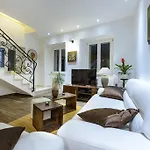 Rose Villa