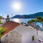Rose Dubrovnik
